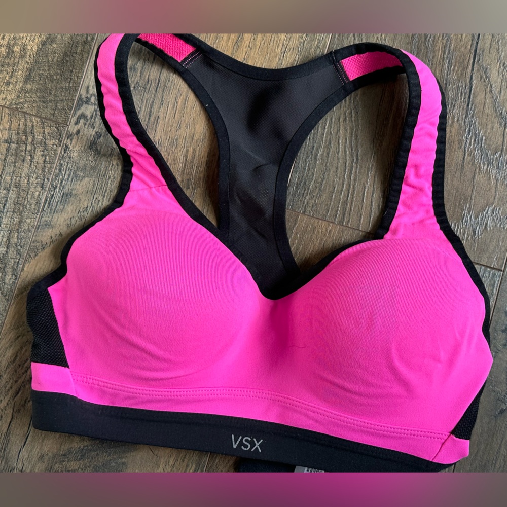 Victoria’s Secret Incredible Sports Bra
